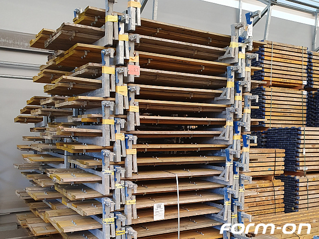 Doka - Arbeits- und Sicherheitssystem - Framax-Betonierbühne U 1,25/2,70 m | die clevere Bühne für sicheres Betonieren