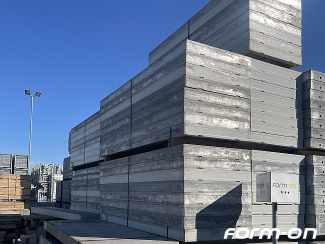 Doka - Wandschalung - Alu-Framax Elemente 2,70m