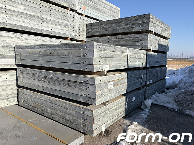 Doka - Wandschalung - Framax Xlife 2,70×2,70 m – überbreite Großflächenelemente, jetzt extrem reduziert