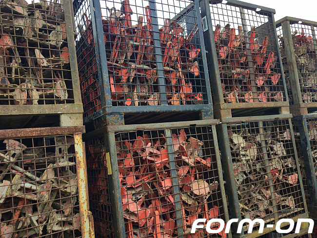 PERI - Deckenschalung - SKYDECK Zubehörpaket – Fallköpfe, Köpfe & Abdeckleisten