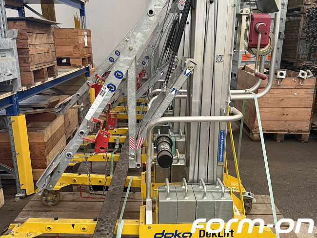 Doka - Deckenschalung - DekLift 4,50 m – Paneelheber für Dokadek