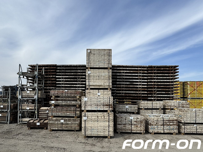 Paschal - Wandschalung - Raster Schalung ca. 316 m² | Rahmenschalung gebraucht mit Zubehör 