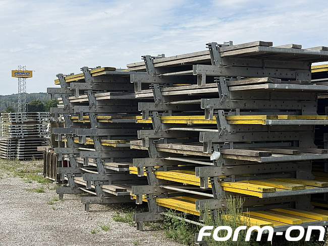 Doka - Arbeits- und Sicherheitssystem - Faltbühnen A & B kaufen – 3,00 m & 4,50 m sofort verfügbar