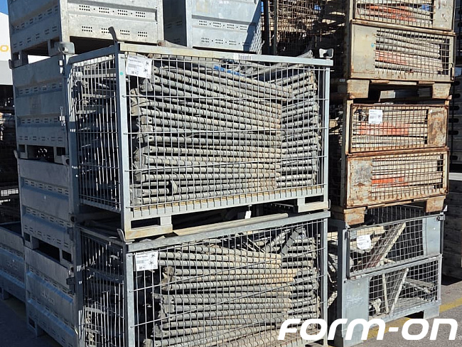 Diverse -  - H20 Vierwegköpfe & Stützbeine kaufen – Zubehör für Deckenschalung