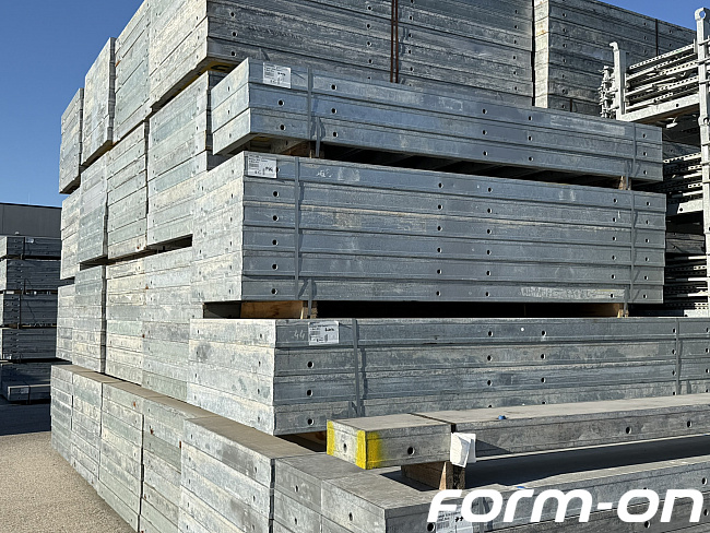 Doka - Wandschalung - Framax Xlife Wandschalung 3,00 m Sonderhöhe – 92 m² Gesamtpaket in Doka Mietparkqualität