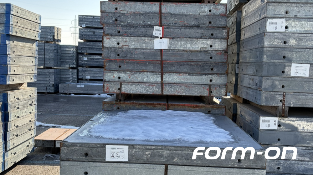 Doka -  - Doka Framax Xlife-Element 1,35×1,35 m – kompakte Schalungselemente, stark reduziert