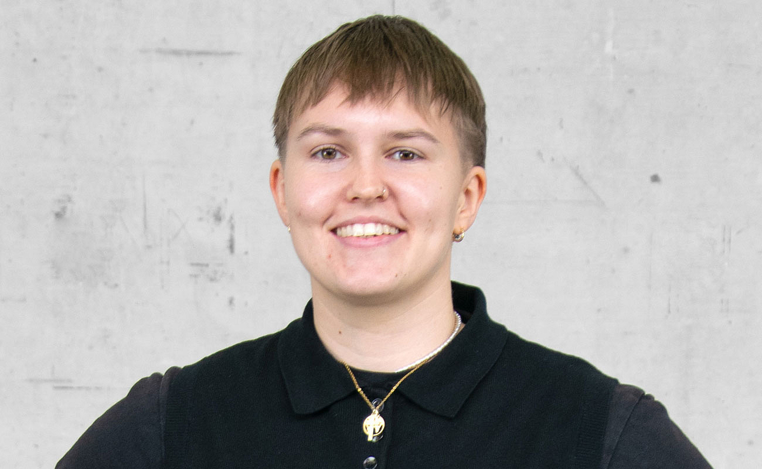 Portrait Laura Schweighuber Sourcing Service